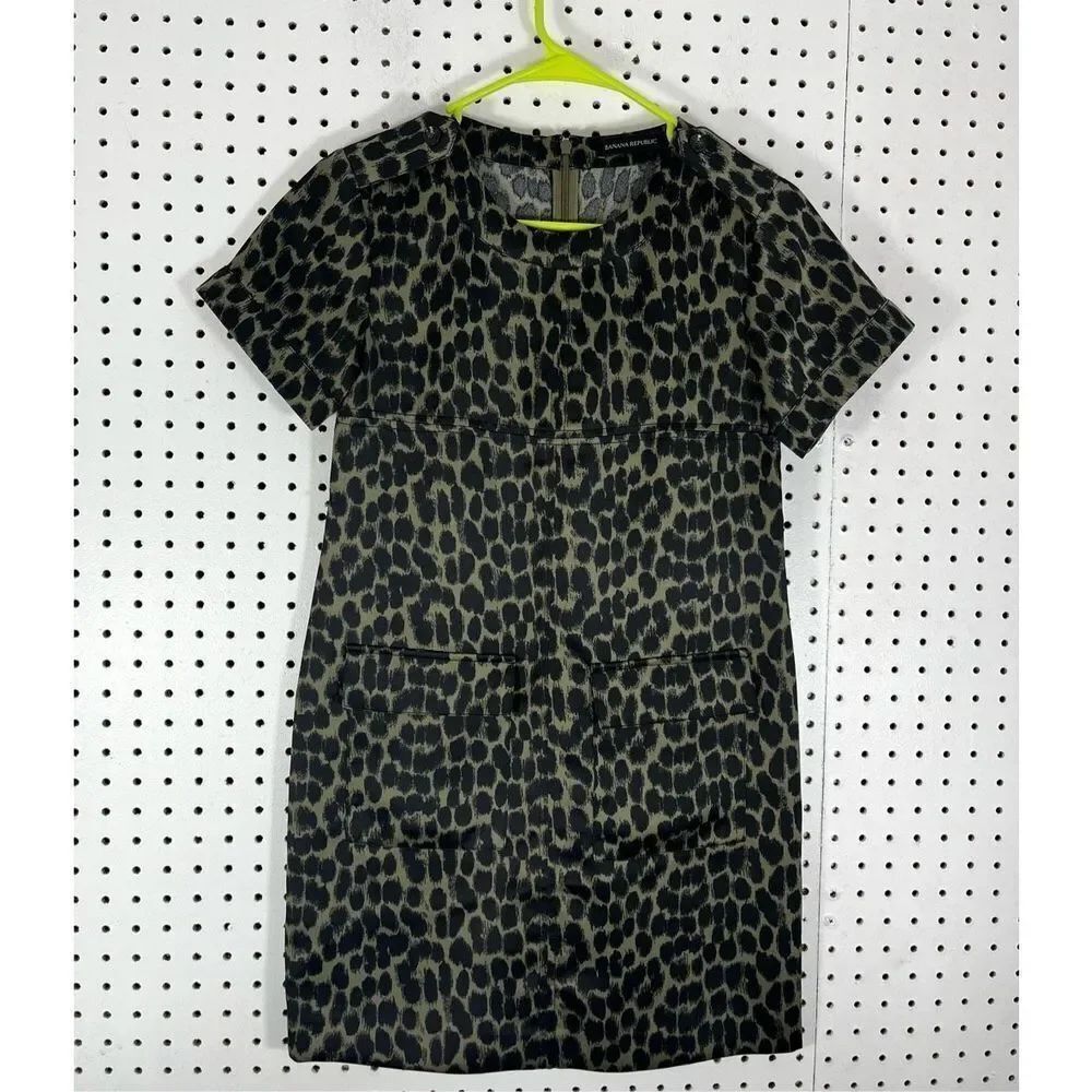 Banana Republic leopard print dress